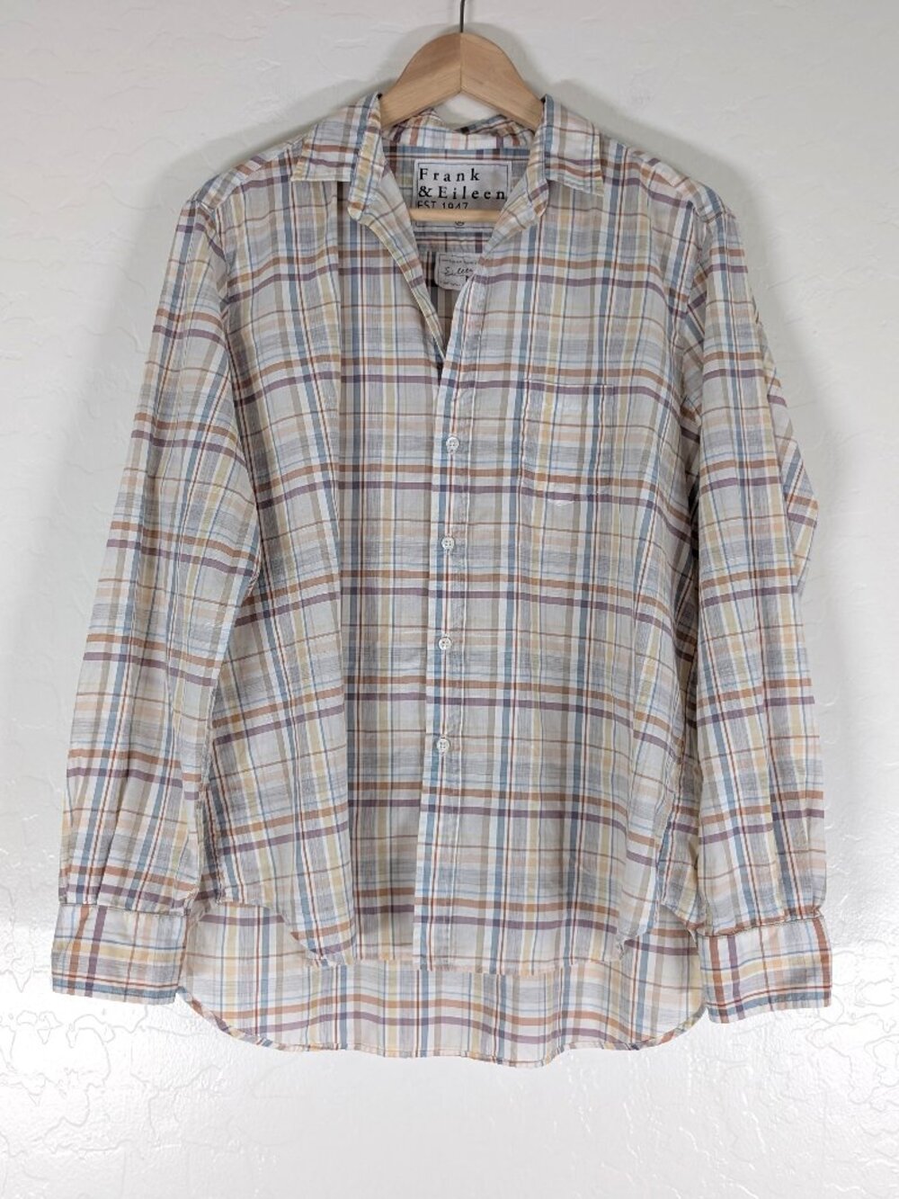 FRANK & EILEEN Shirt M EILEEN Multicolor Plaid Lightweight Button Top